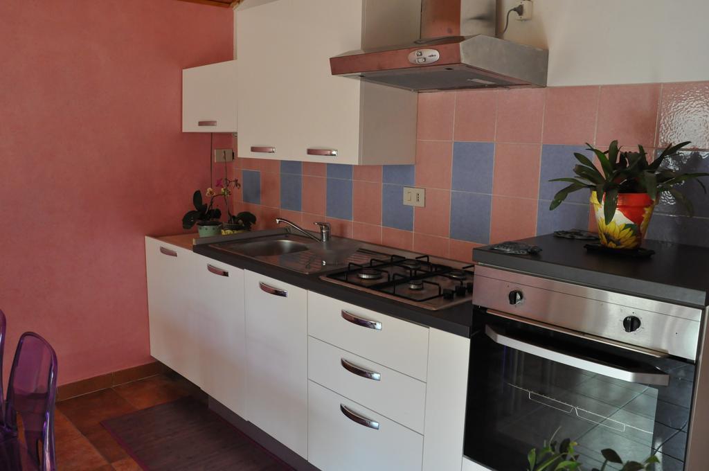 La Vite Sul Tetto Villa Agugliano Exteriör bild